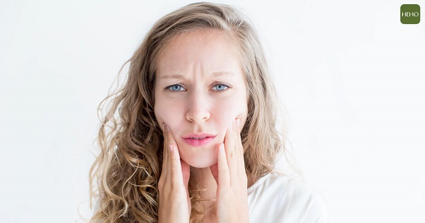 Whether it's from drinking too much water last night, eating overly salty food, or swelling caused by staying up late, these problems can make your face look a few kilograms heavier. (Photo courtesy of Heho)